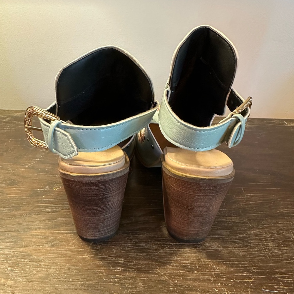 Boho Embroidered Booties - Picture 3 of 4